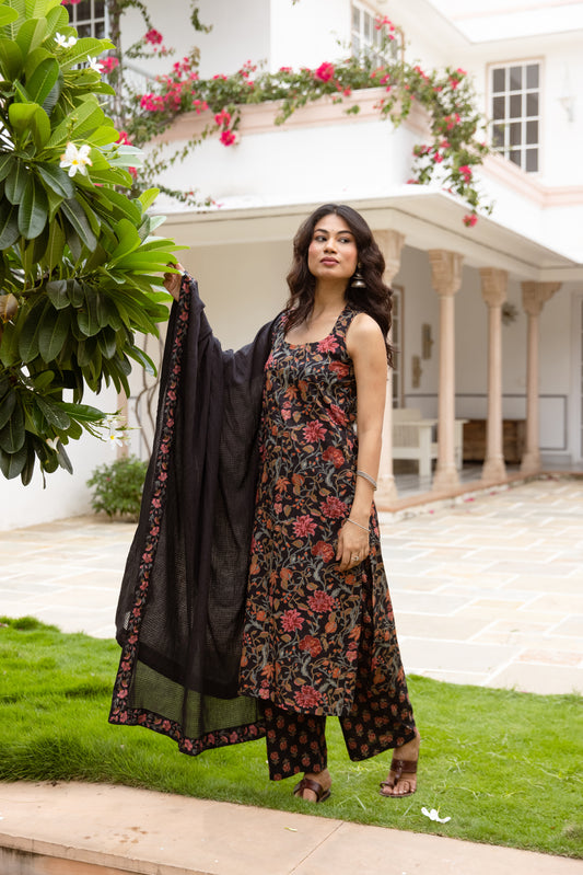 Ink Jaal Sleeveless