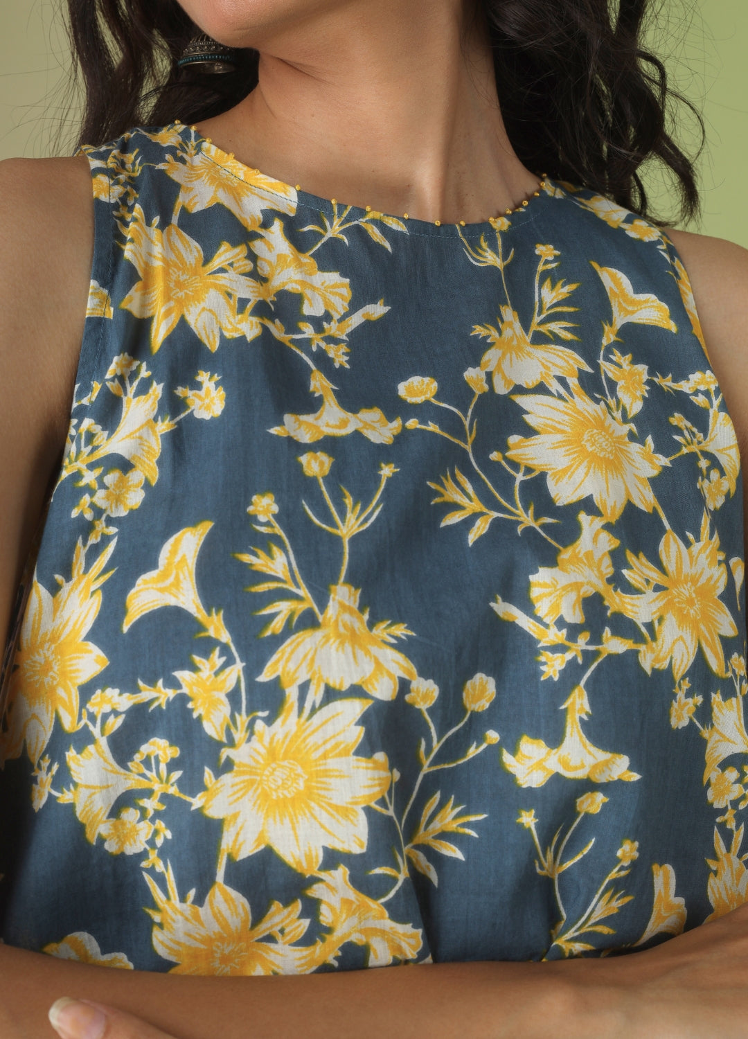 Blue Sleeveless Kurta with Flared Pants