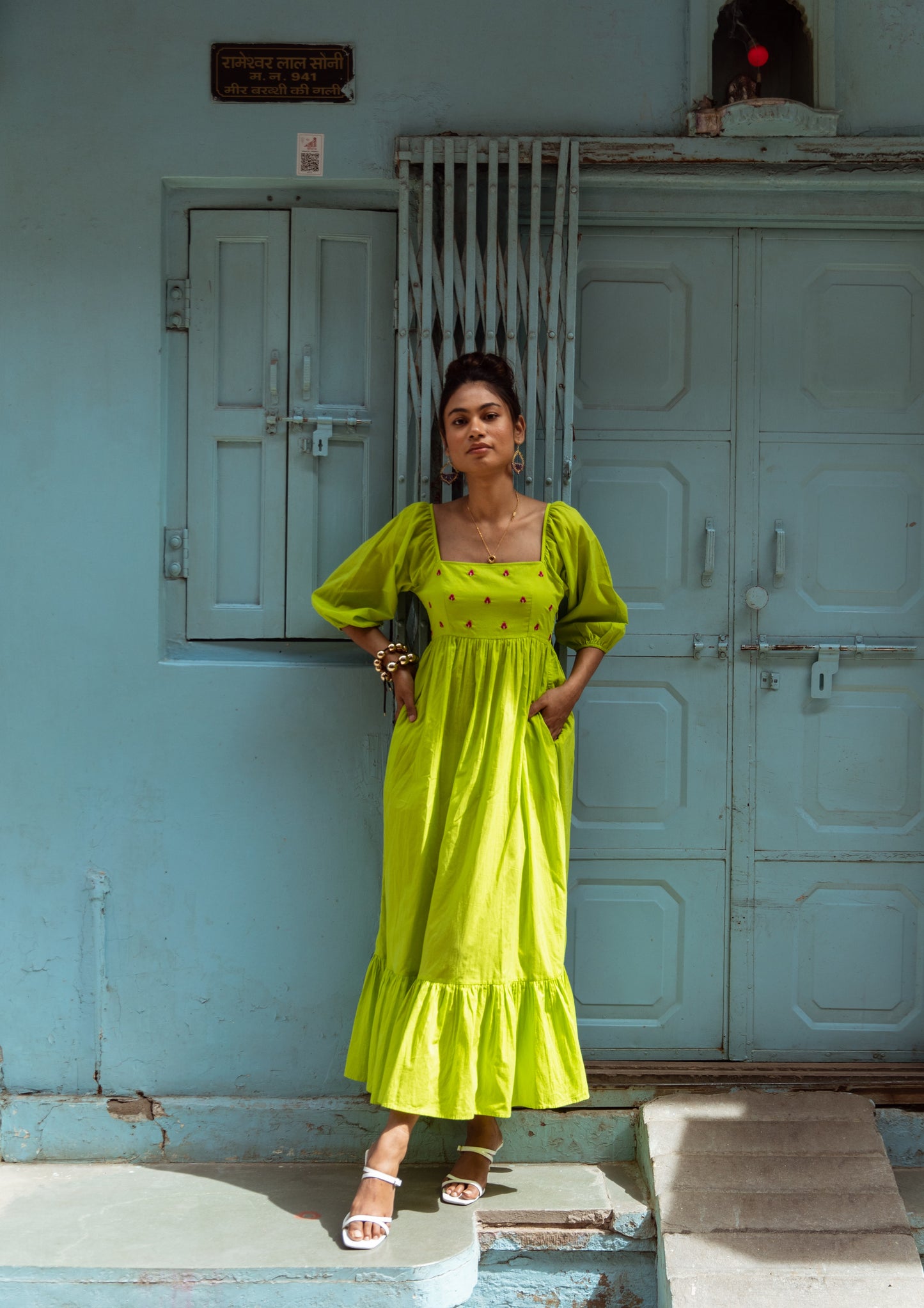 Green Solid Sleeved Dress