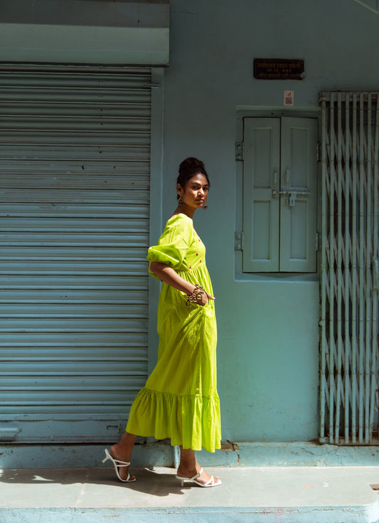 Green Solid Sleeved Dress