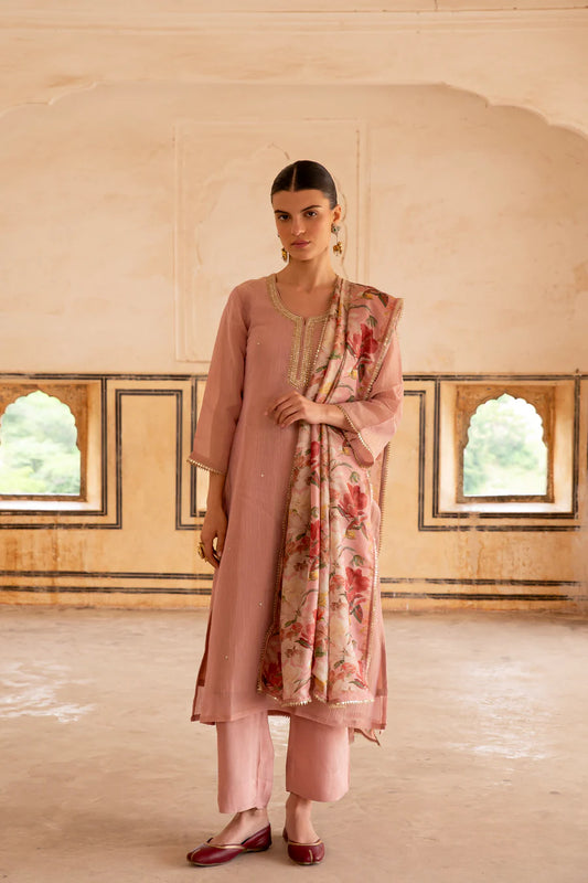 PINK EMBROIDERED ROUND NECKLINE KURTA SET