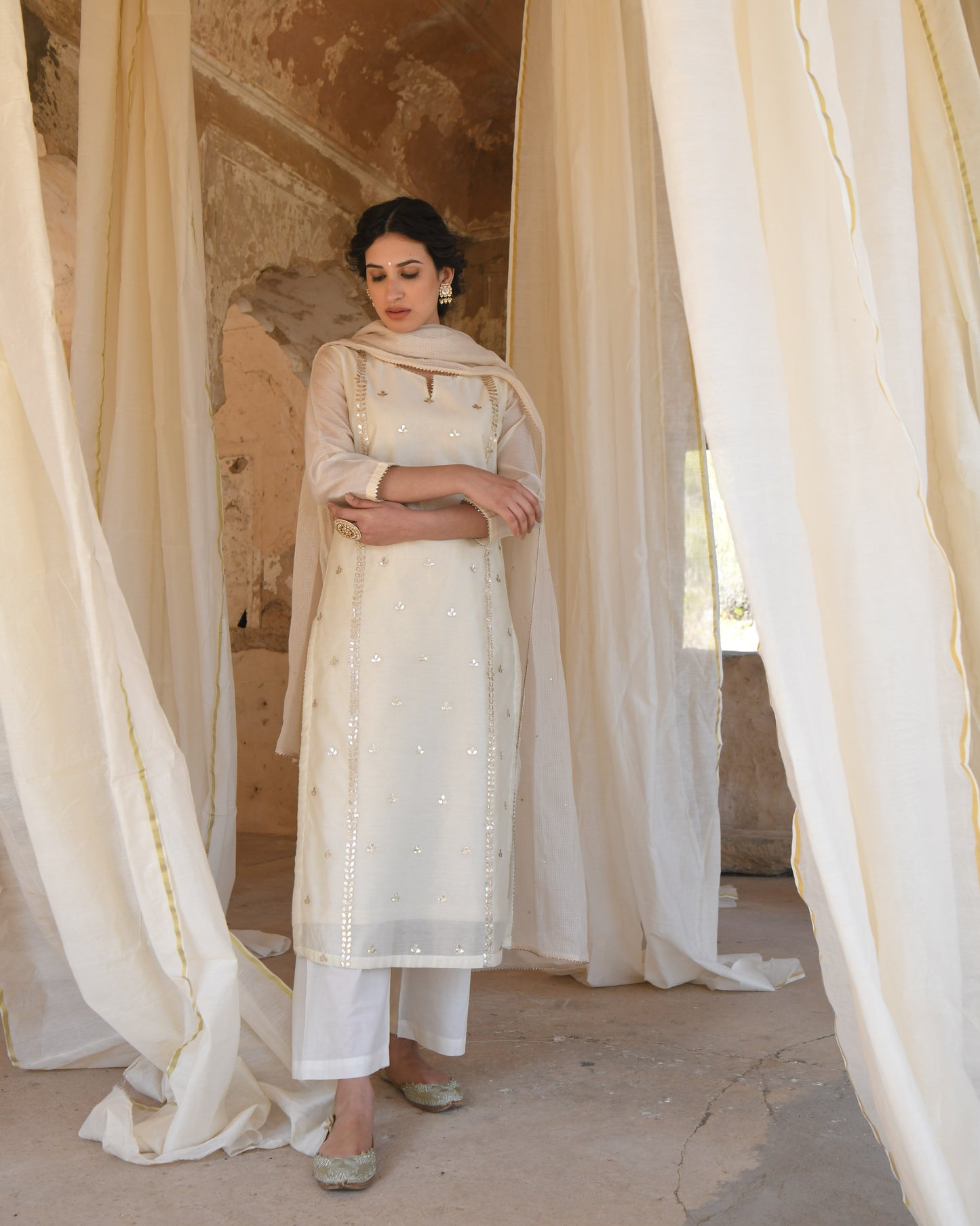 OFF-WHITE MEHER KURTA SET