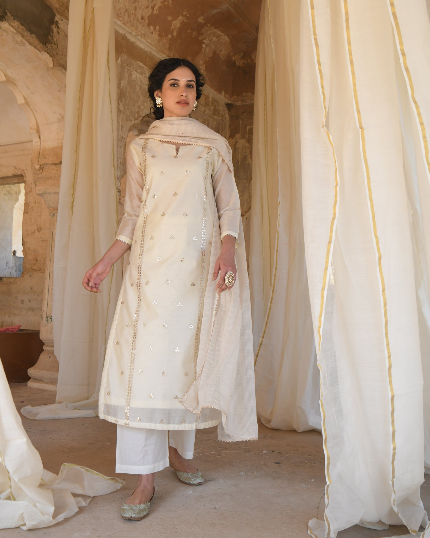 OFF-WHITE MEHER KURTA SET