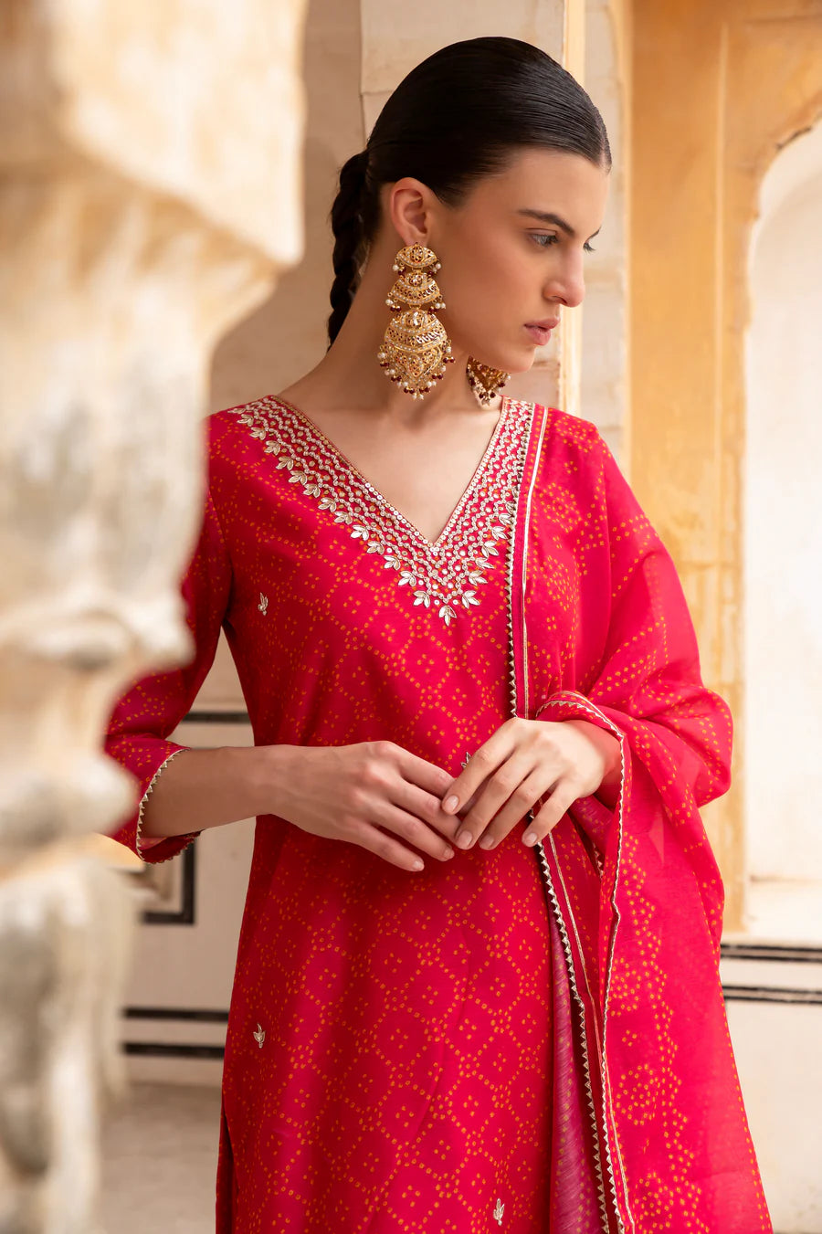 PINK V-NECK EMBROIDERED KURTA SET