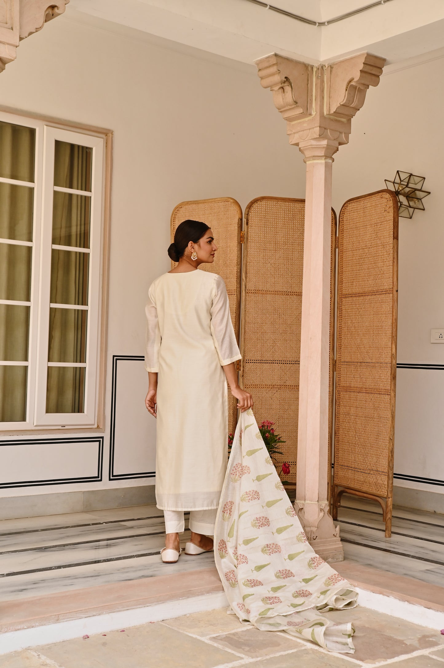 CREAM EMBROIDERED KURTA SET