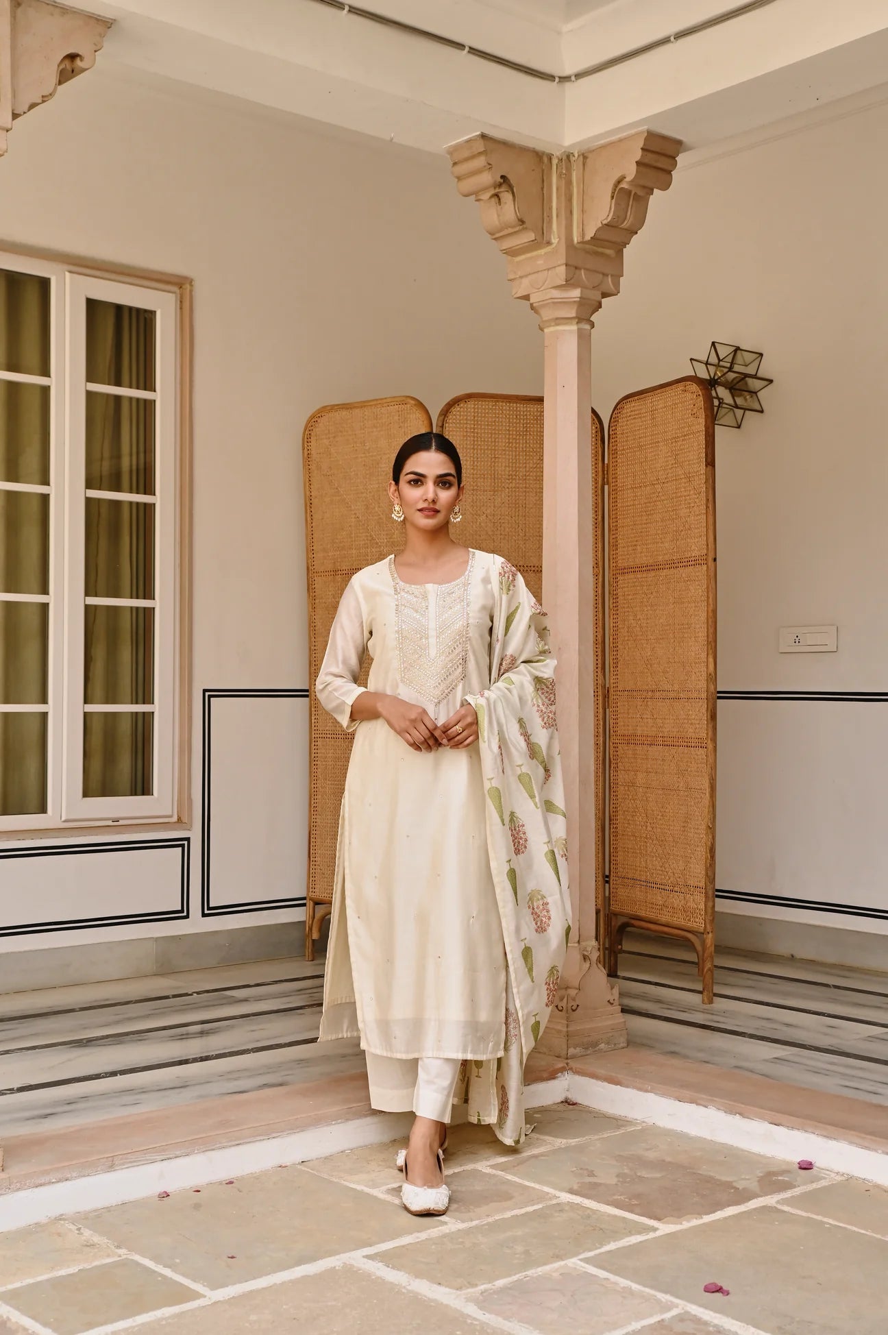CREAM EMBROIDERED KURTA SET