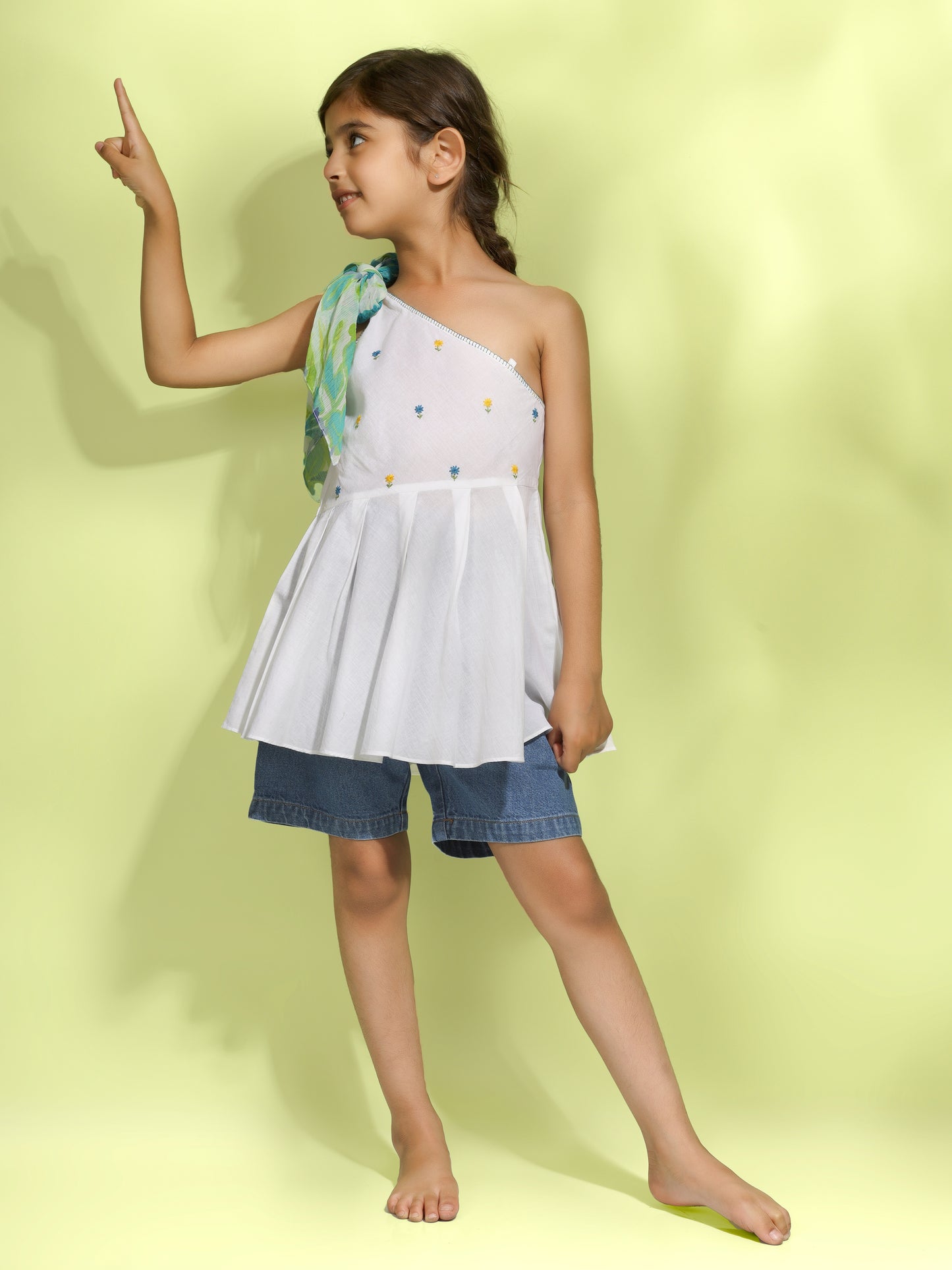 Jiyara White One Shoulder Top