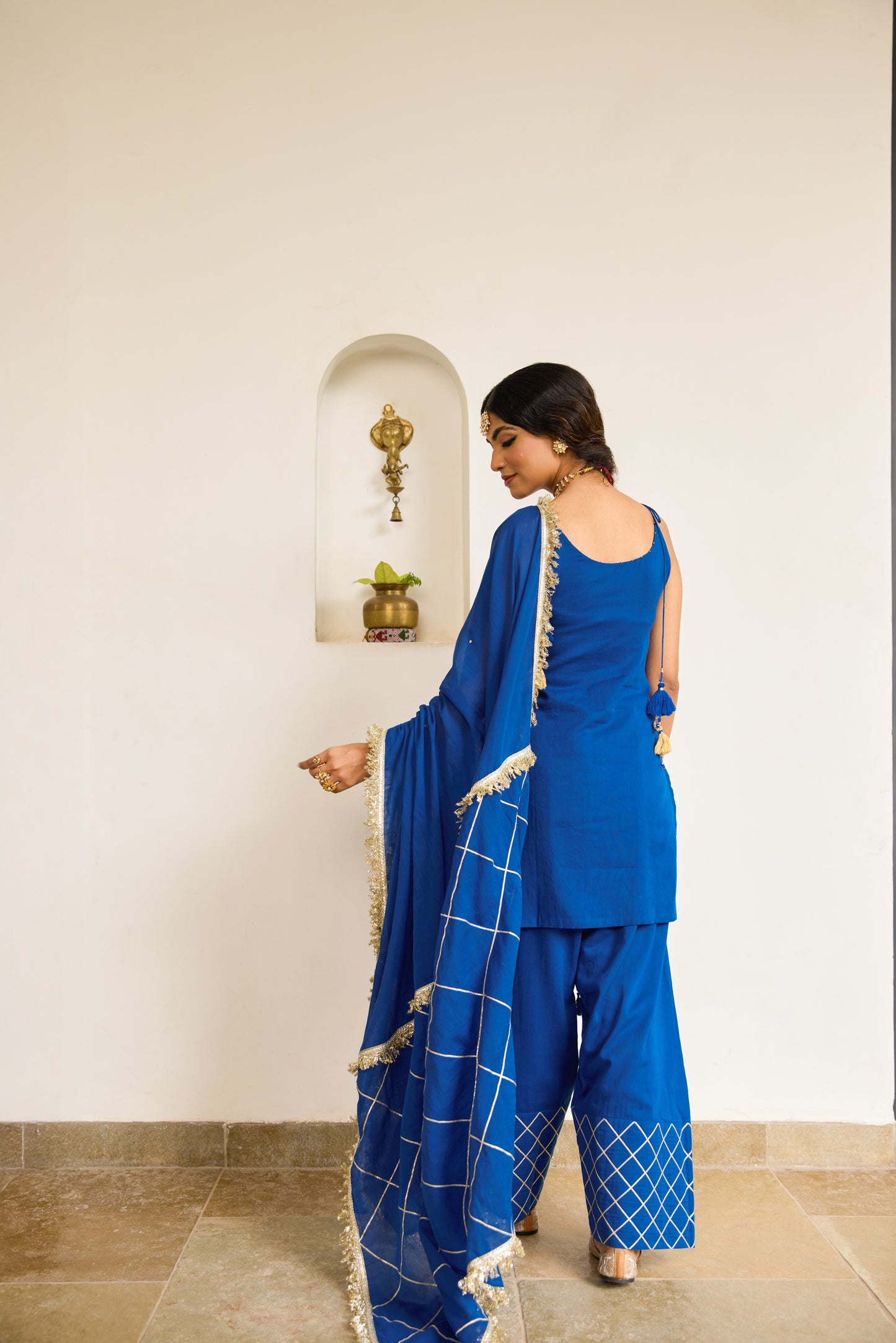 Strappy Kurta with Farshi Shalwar - Neer Blue