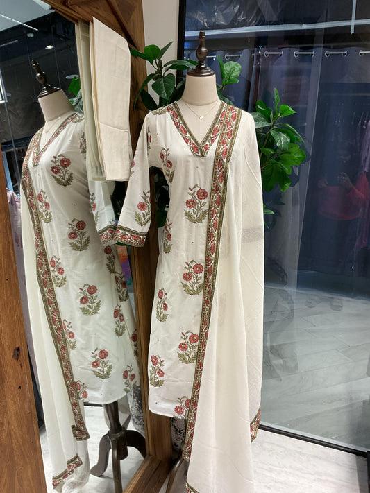 White Based Coral Suit Set