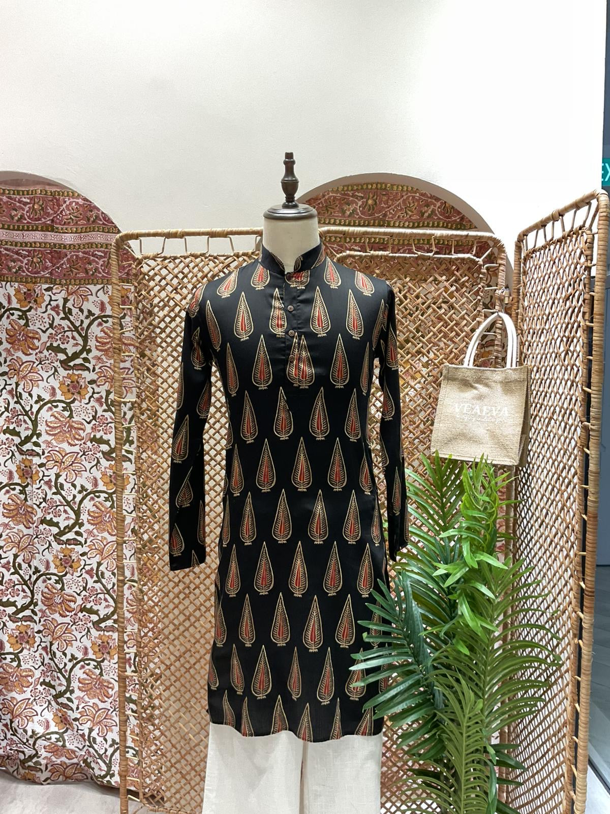 Black and Red Printed Long Kurta